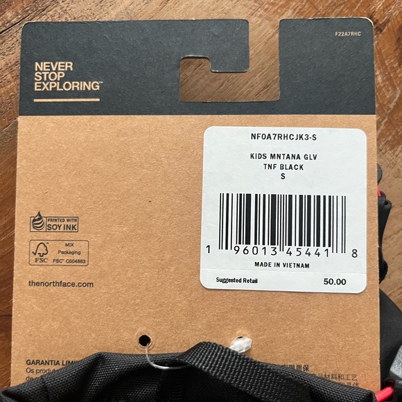 NWT North Face Youth Montana Ski Gloves - Picture 3 of 5